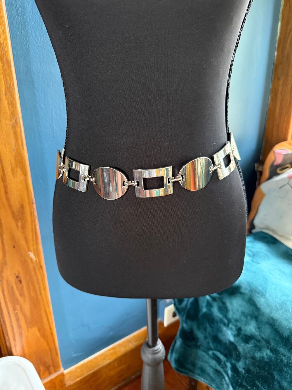 Y2K vintage geometric silver-tone metal chain link waist belt retro boho 2000s